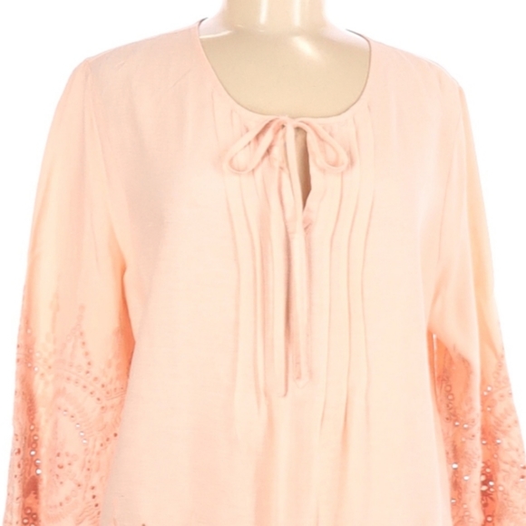 Rose & Rhyme Linen Embroidered Eyelet Tunic Top Size L Boho Keyhole Tie Neck - Picture 4 of 8